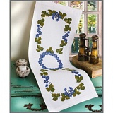 Купить недорого   Набор для вышивания Anchor: салфетка "Hepatica In A Ring" 26*73см, MEZ Венгрия, 9240000-02111  в интернет магазине Фэмили хобби
